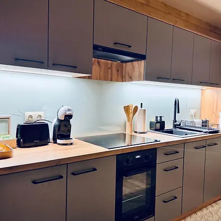 Apartament Jaworowe Izby *