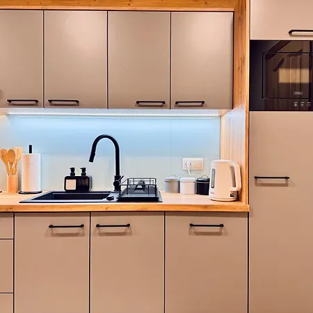 Jaworowe Izby Z Balia Z Hydromasazem I Sauna * ブコビナ・タトシャンスカ